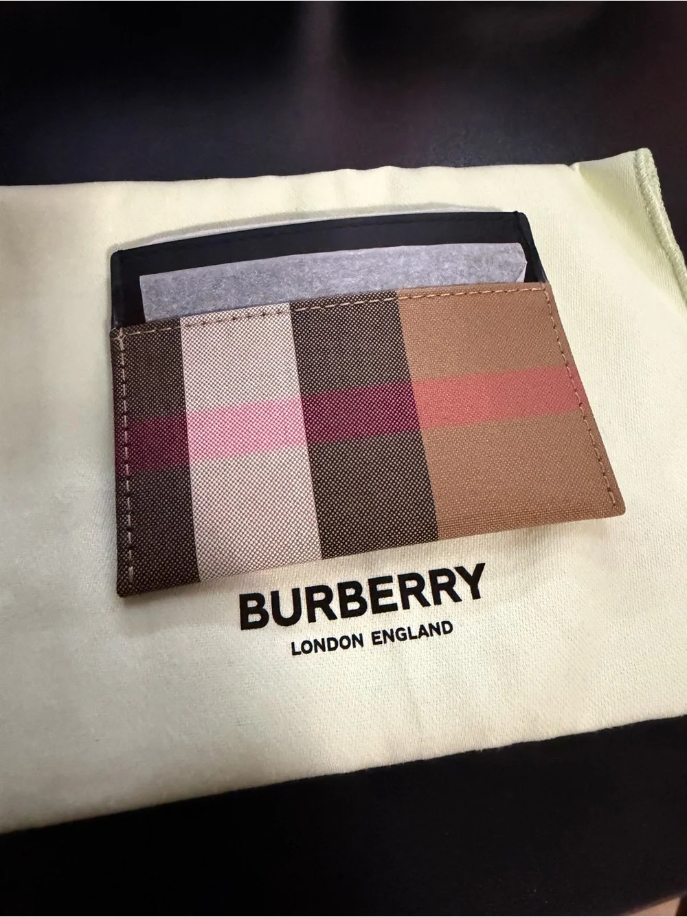 Burberry small flat